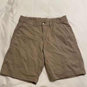 Lululemon mens khaki shorts size 32